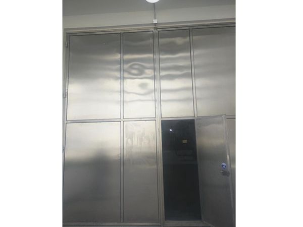 變壓器門